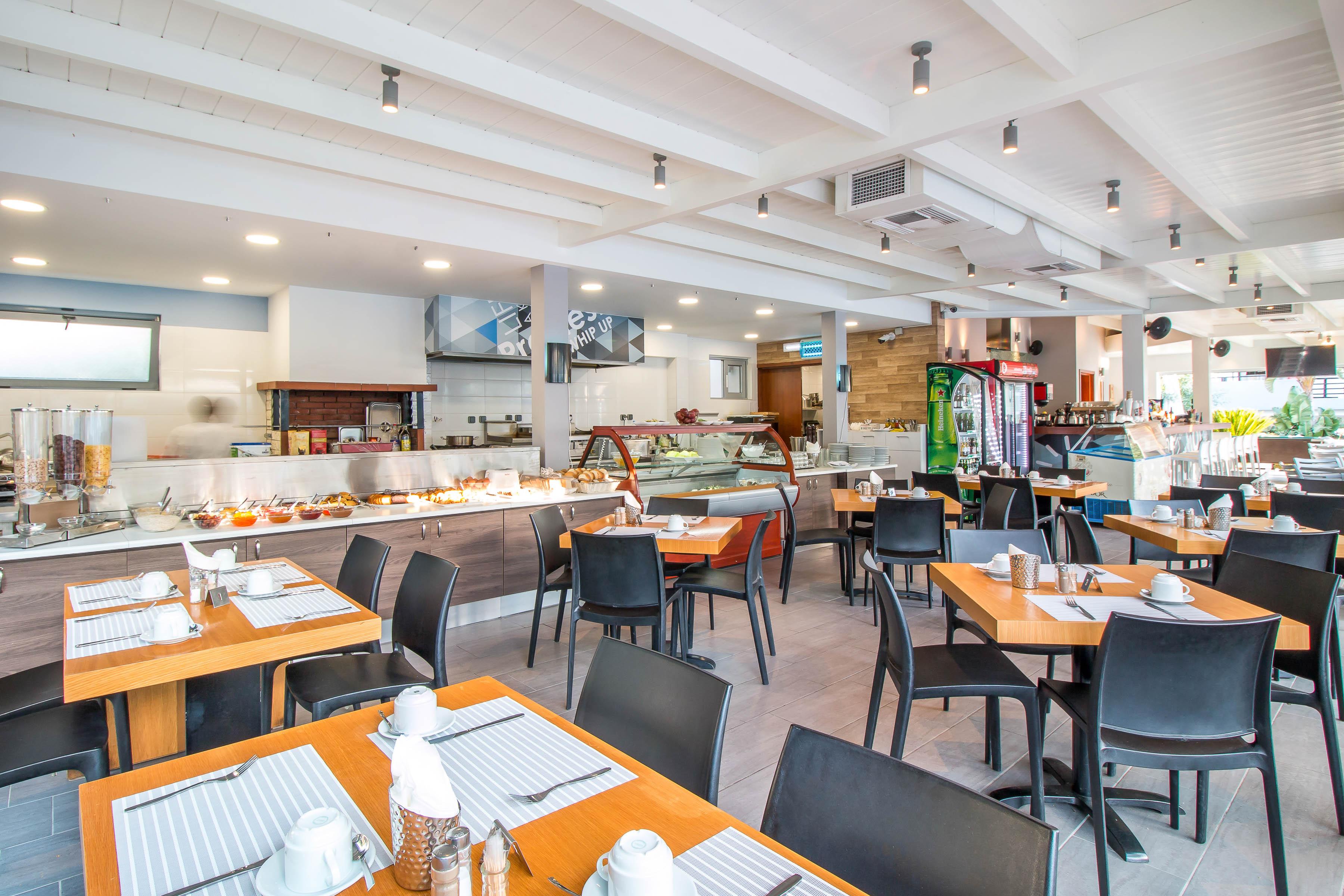 Sunny Days Hotel Иксия Екстериор снимка