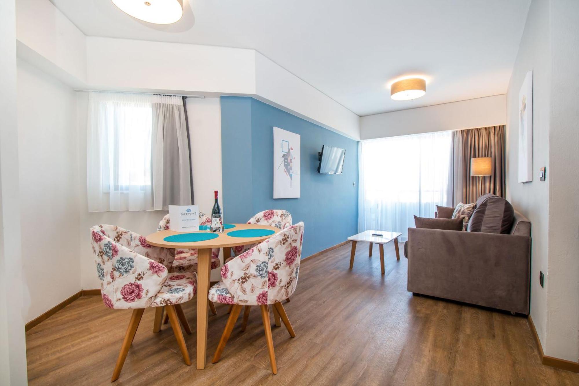 Sunny Days Hotel Иксия Екстериор снимка